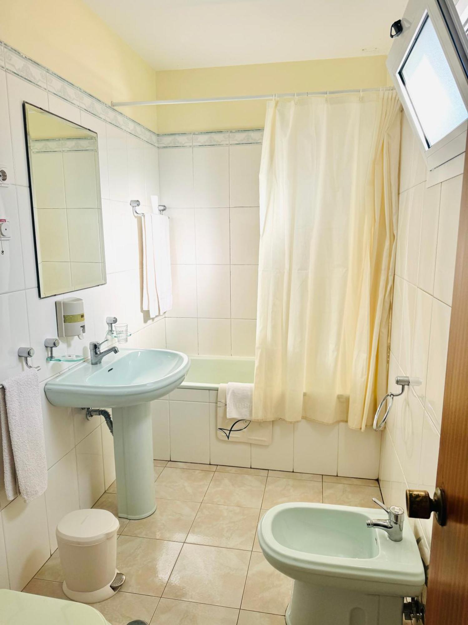 Residencial Santo Antonio Hotel Santa Cruz  Buitenkant foto