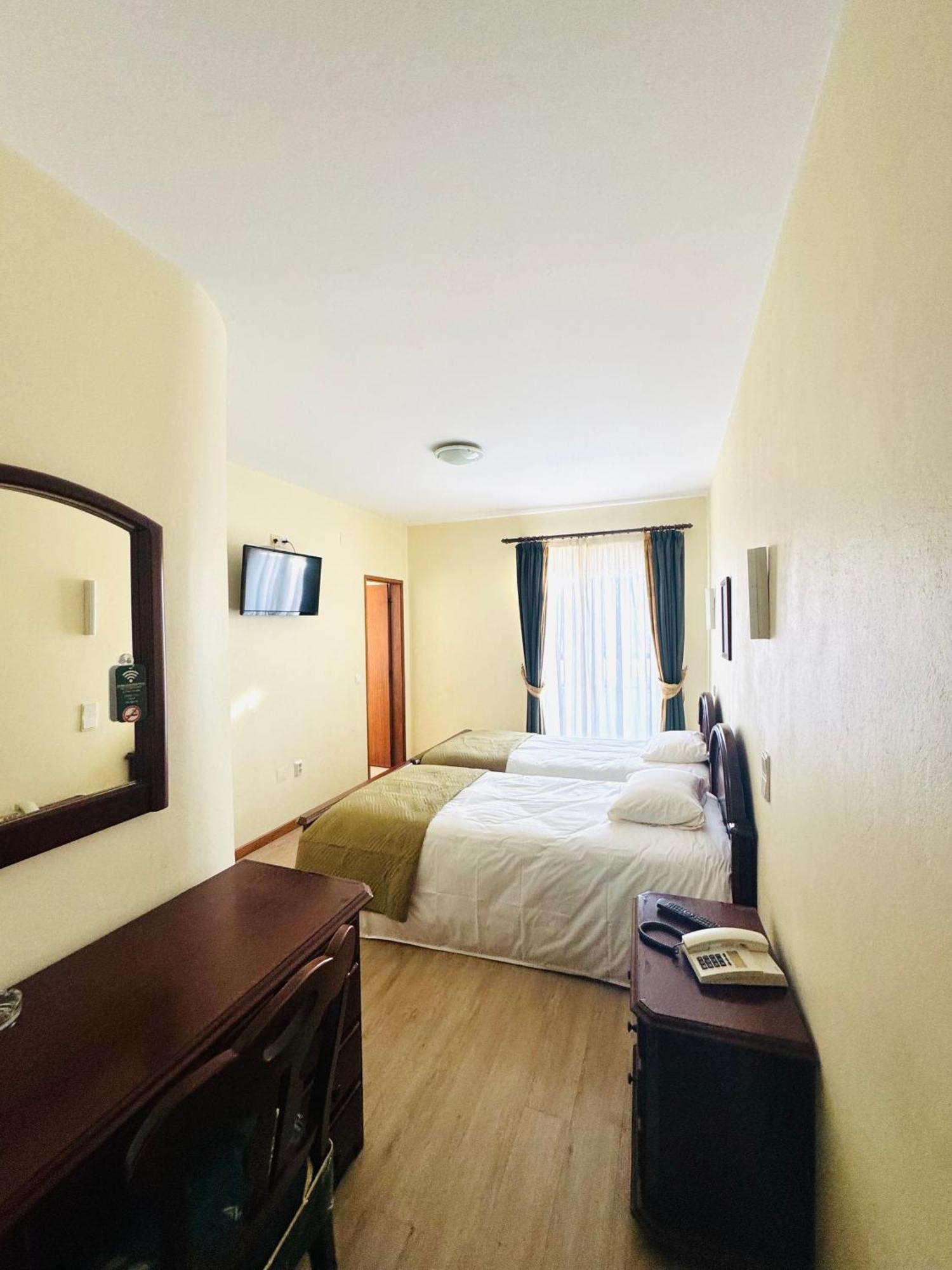 Residencial Santo Antonio Hotel Santa Cruz  Buitenkant foto